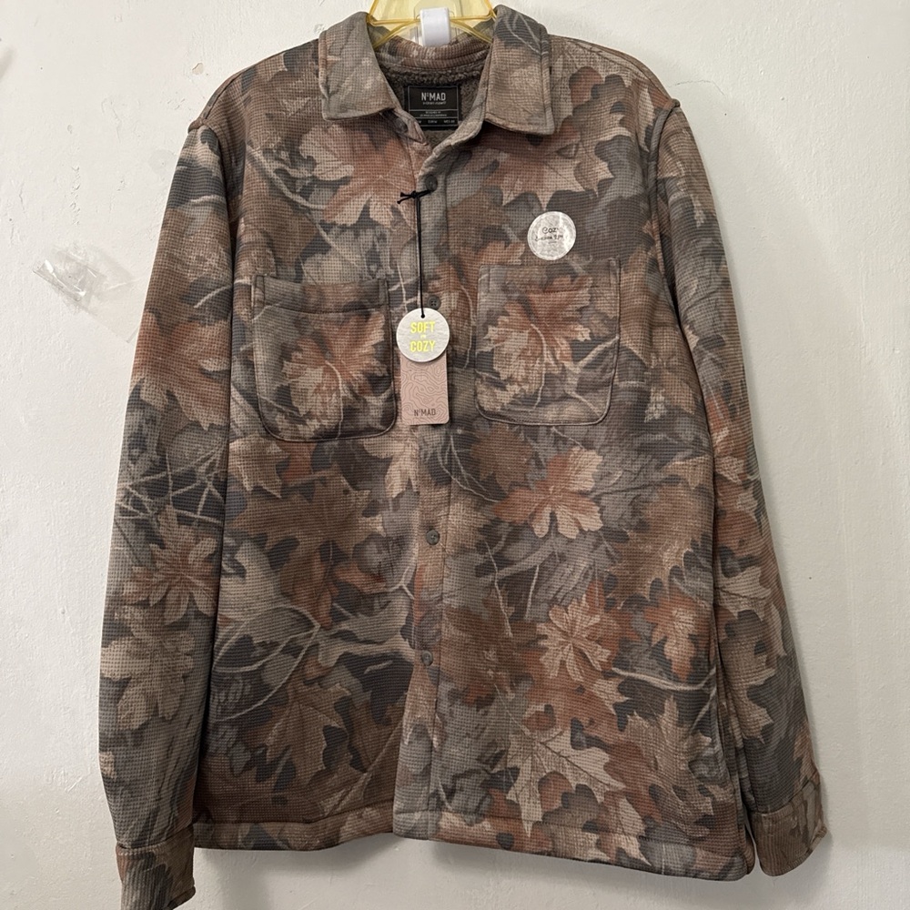 Nomad Soft & Cozy Sherpa Lined Camo Button Up LS Shirt Medium Camouflage NWT Men